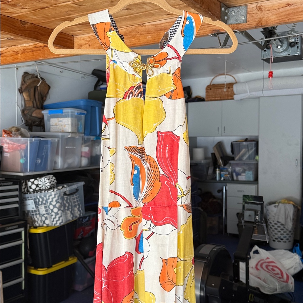 Colorful Floral Sleeveless Dress by Seaton.  perfect condition